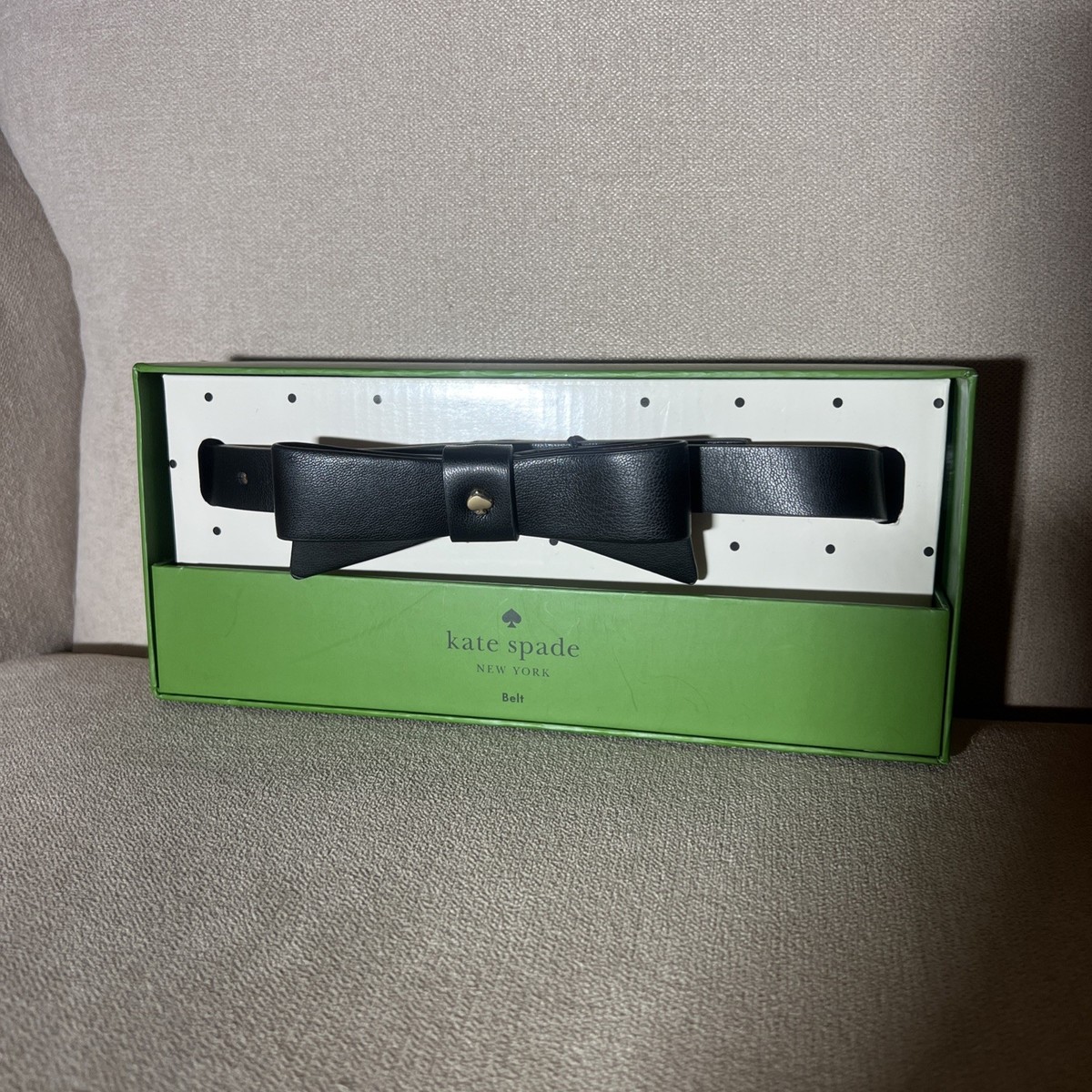New KATE SPADE New York Bow Belt In The Loop Black Logo  display picture 1