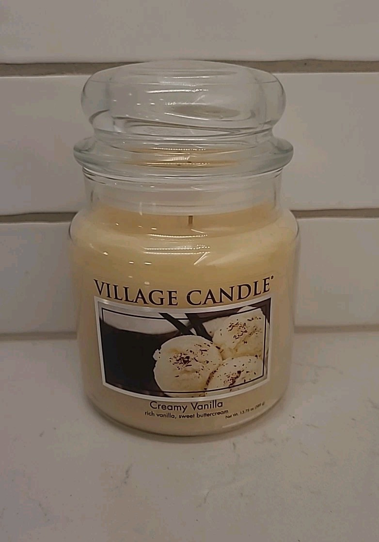 New Village Candle 2 wick 13.75 oz Medium Candle Creamy Vani