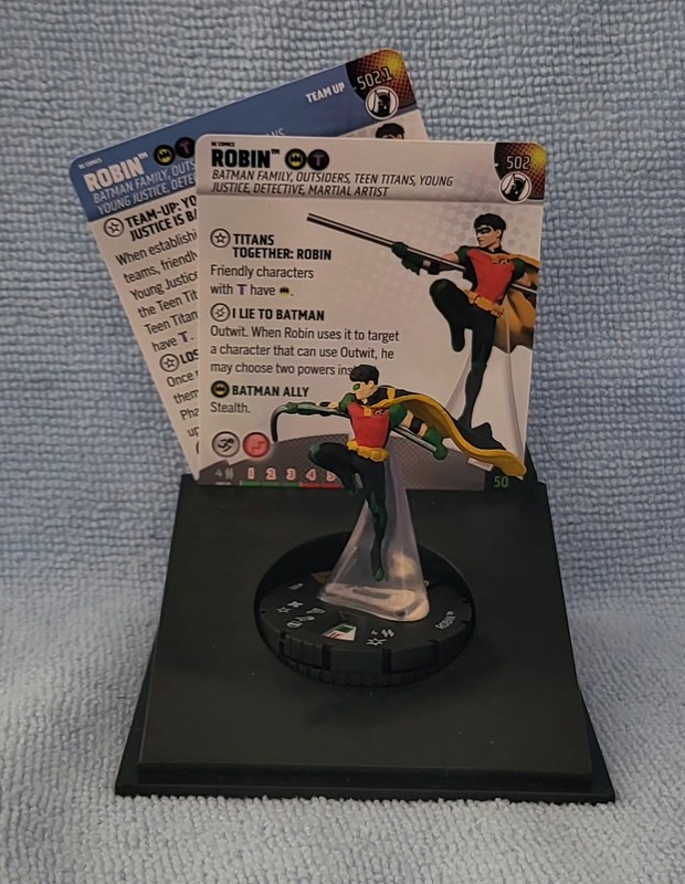HeroClix Fight For Gotham City Vault Booster Robin #502 W/ Team-Up Card
