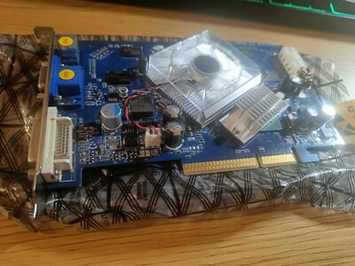NVIDIA Geforce 7600GS 512 MB SPARKLE DVI TV VGA