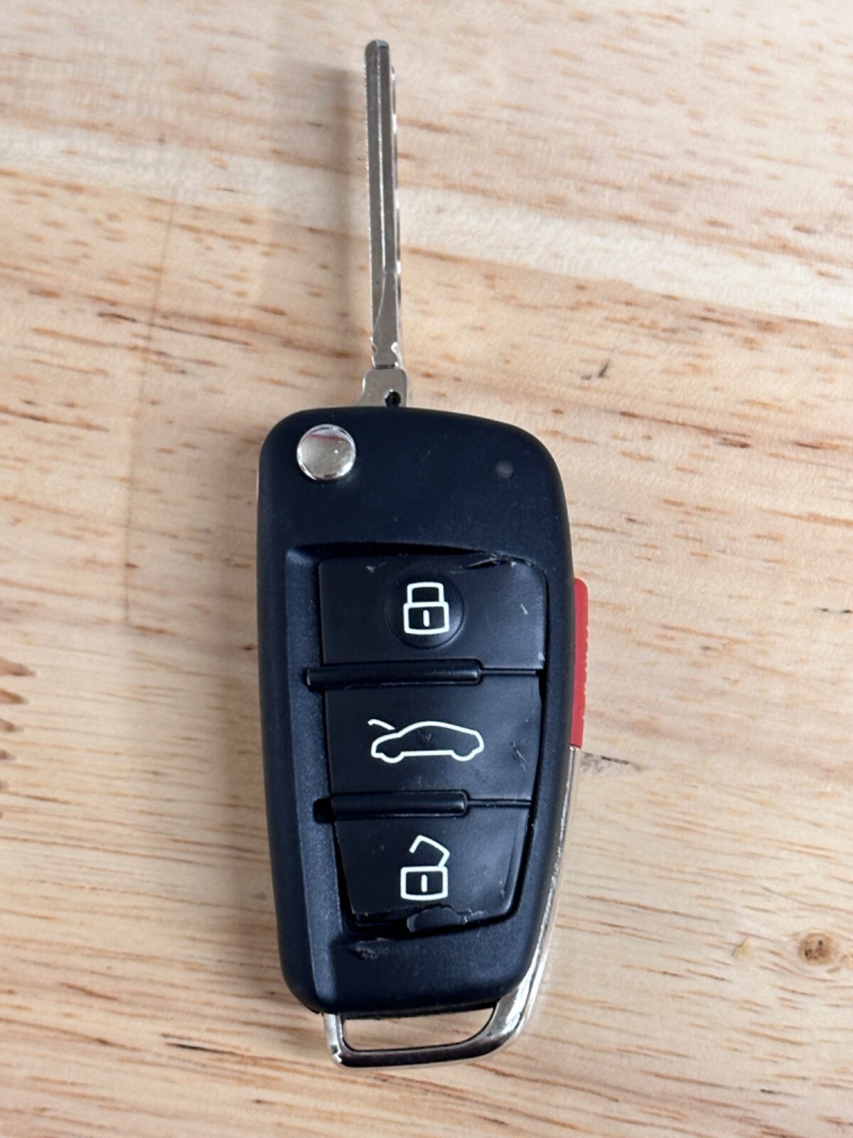 WORN AUDI R8 BUTTON FLIP KEY GENUINE OEM FOB NBG009272T | eBay