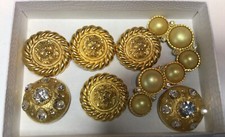 BLUETTE RUNWAY STYLE FOUR SETS OF GOLD TONE SHOE CLIPS VINTAGE JEWELRY