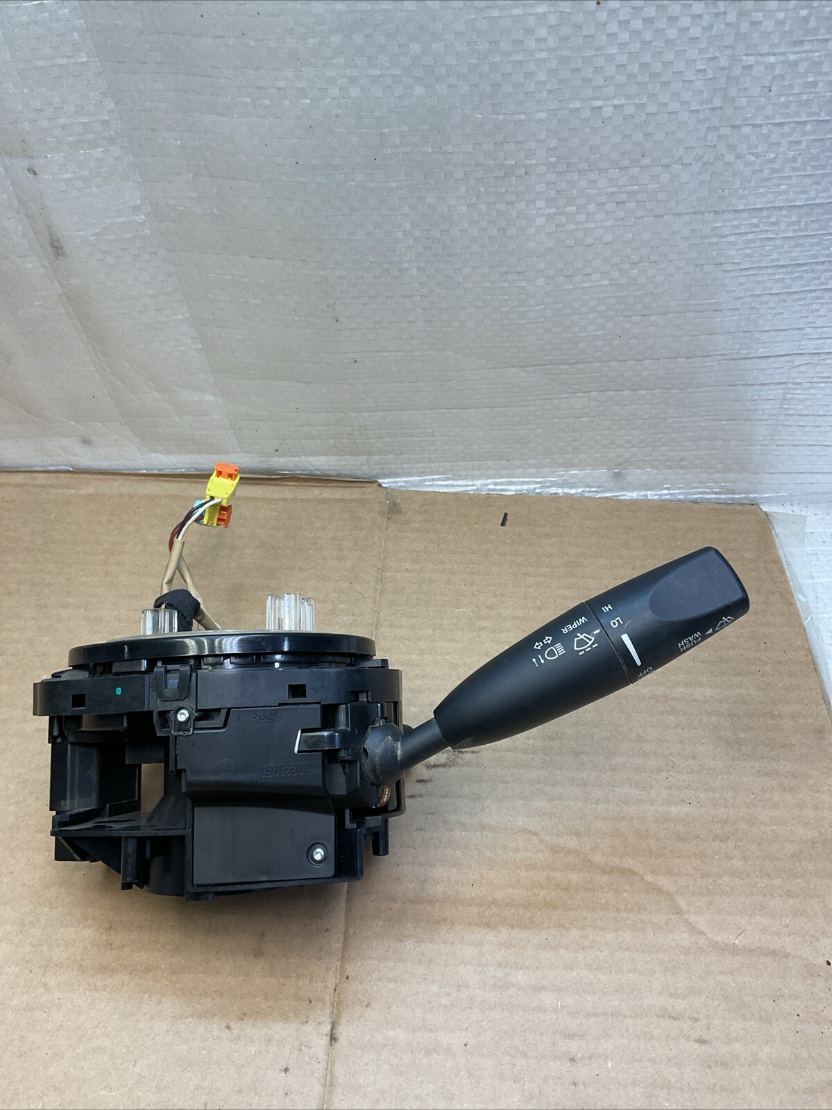 Maserati Ghibli, Quattroporte Steering Column Switches P/N 670019918