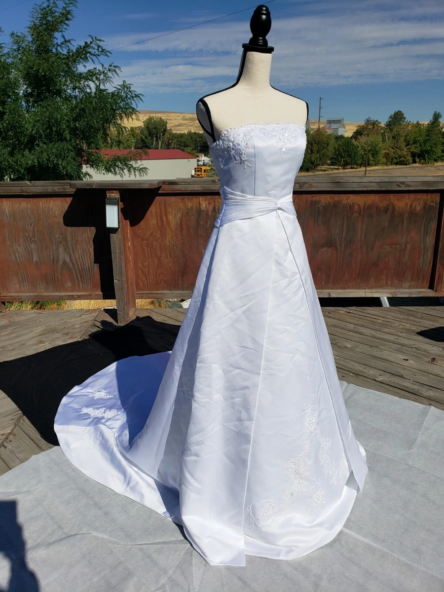 Gorgeous Davids Bridal Michelangelo Dress size 6 altered to approx 3 4
