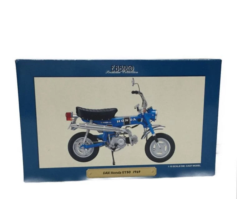 EBBRO 1/10 Scale DAX Honda ST50 1969 Blue w/Original Box - Image 3 of 4