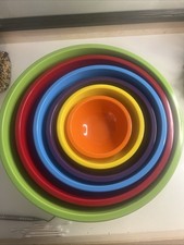 Vintage  Set of 6 Nesting Mixing Bowls