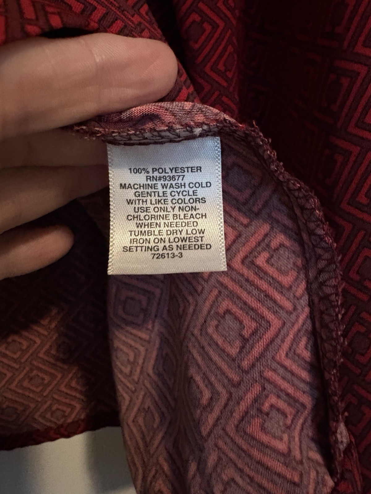 Liz Claiborne Top Size XL,Dark red w/blue geo shape l… Gem