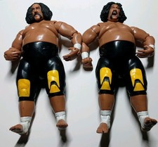 WWE JAKKS CLASSIC SUPERSTARS AFA AND SIKA WILD SAMOANS
