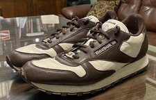 Vintage Reebok Classic Shoe Special Edition Size 9.5. Sneakers RB310 PYE 103215