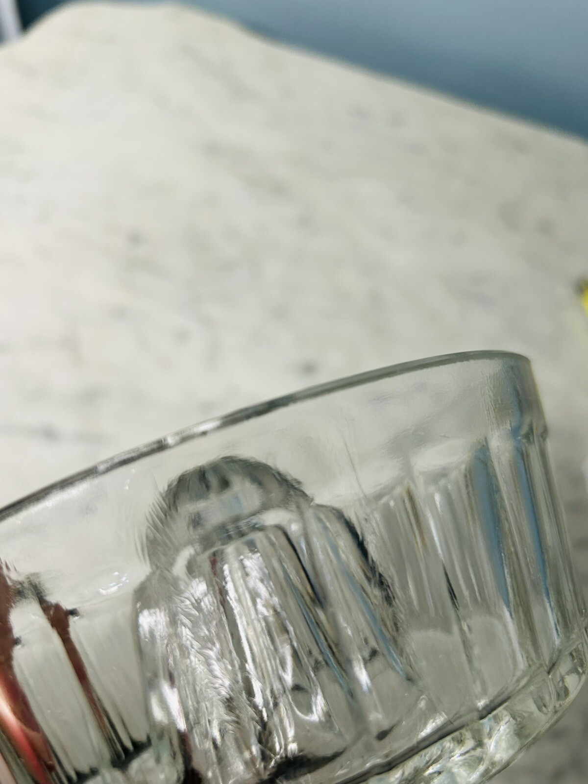 Vintage Indiana Clear Glass Citrus Juicer Reamer Side Spout Loop Tab Handle Deep