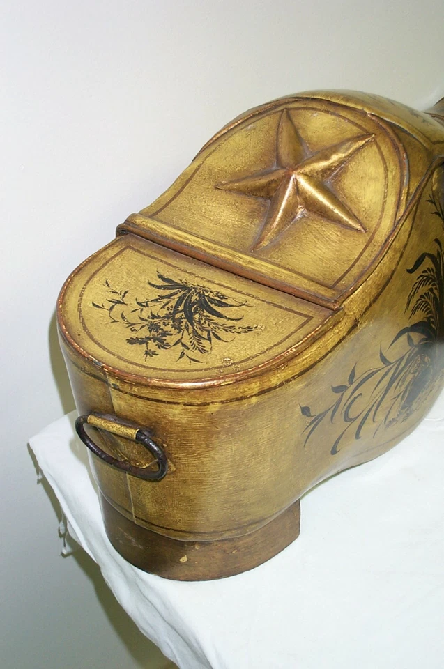 Contenedor Tole antiguo, zapato holandés, c1890 Foto 2 de 4