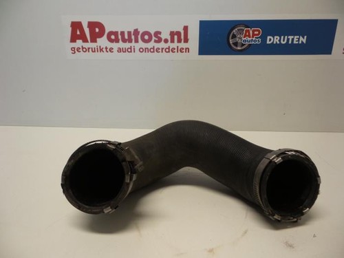 Ansaugstutzen Turbolader Audi Q7 4L 7L6145972E P8177534
