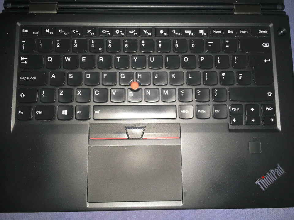 Lenovo Thinkpad X1 Carbon Intel Core i7 6th gen 6600/6500 16GB 512Gb Touchscreen - Image 4 of 4