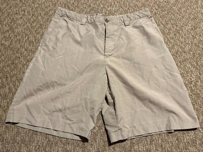 IZOD ZFG Men's Shorts, Polyester, Size 36 X 9 Beige with white strips 