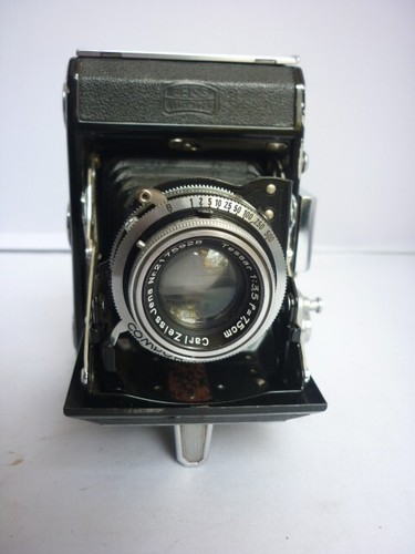 Zeiss Ikon Ikonta 521 - Picture 2 of 10