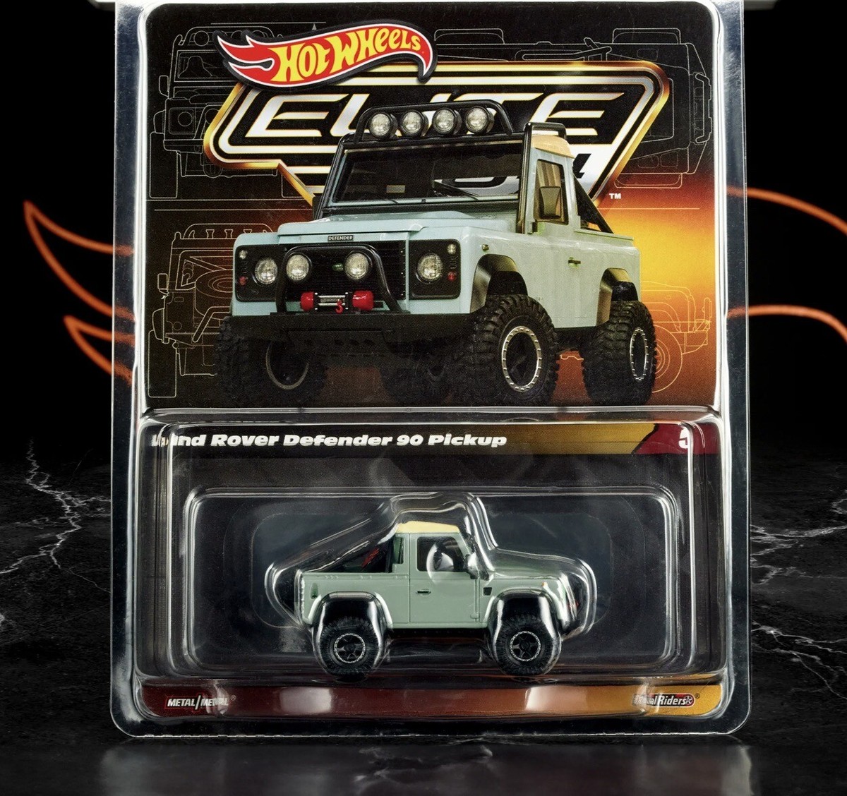 🆕Hot Wheels✨ELITE✨64 Land Rover Defender 90 Pickup✨In Hand