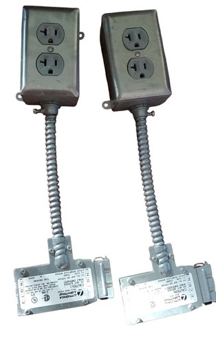 RELOC DUP-120-PTF1A01-M8 Electrical Outlet Plug Duplex Receptacle ...