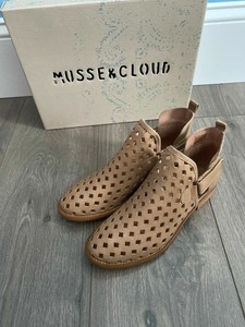 musse and cloud caila