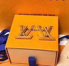 LOUIS VUITTON Ohrringe Macro LV Gold GP Ohrstecker M00958 Authentic aus Japan