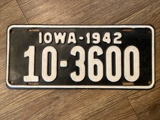 Vintage Iowa IA License Plate 1942 White Black USA!