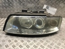 Scheinwerfer links  Audi A4 Avant (8E, B6) 699860