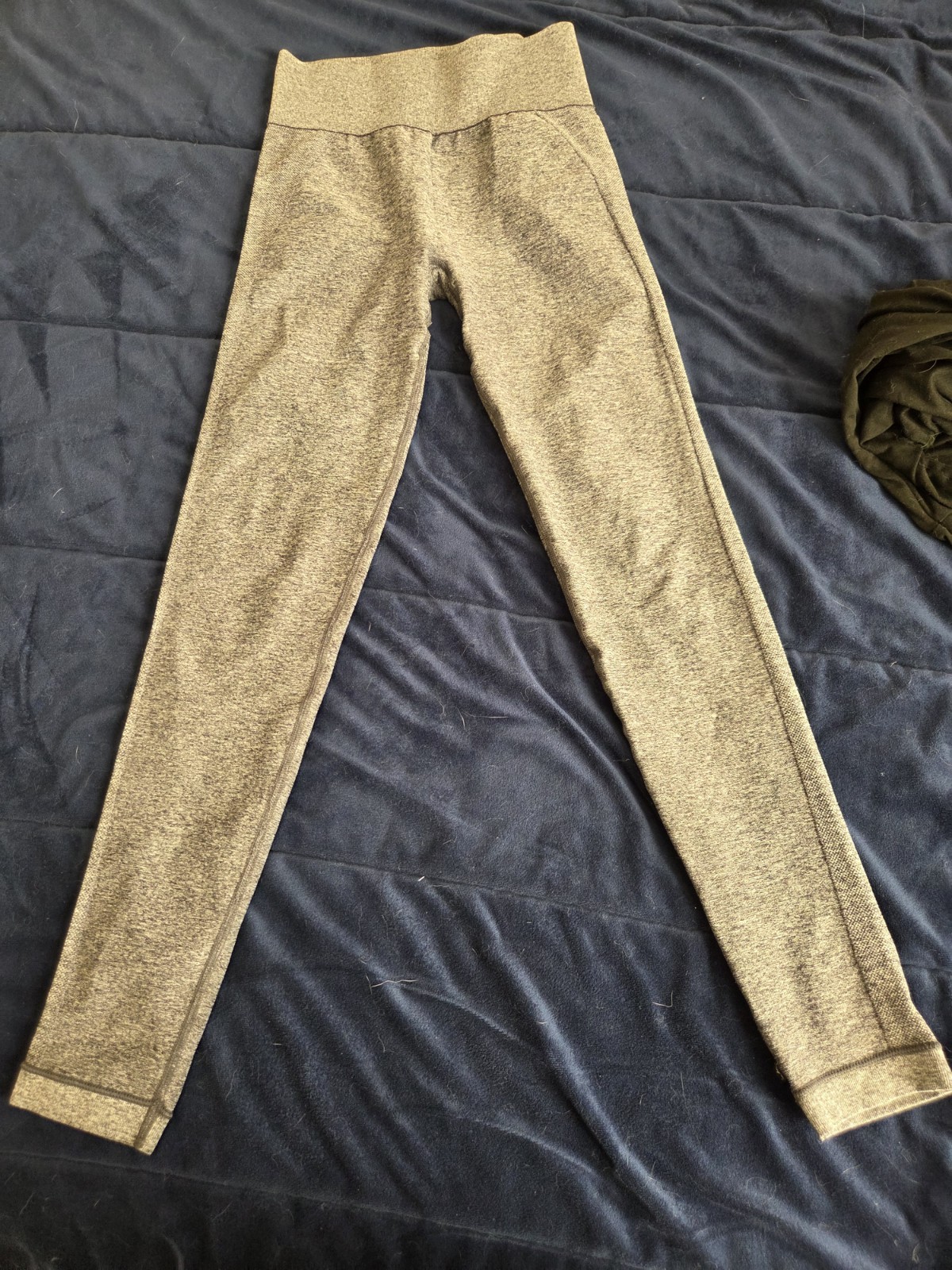 Gray Women's Solid Ankle Leggings Regular Size Ty… - image 1