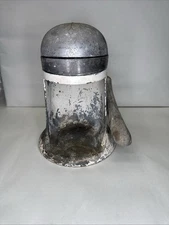 Vintage JUICE-O- MAT" Juicer By RIVAL MFG. CO. USA .HAND CRANK 1950s