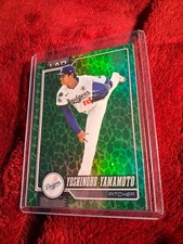 2026 Topps Series 1 - Yoshinobu Yamamoto #90 Holiday Green Leaf Foil
