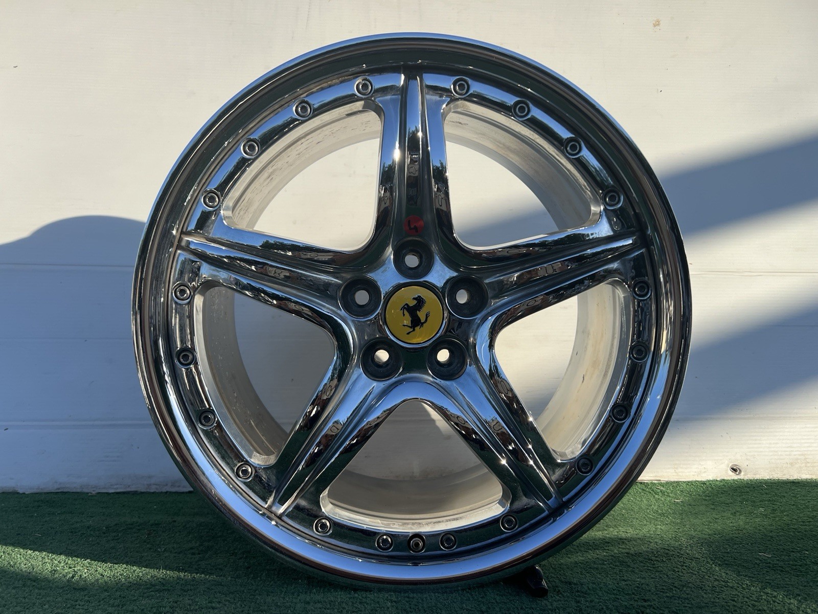 Ferrari 360 Front Wheels Set Chrome P/N 183843