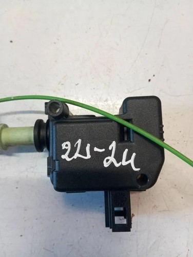 VOLVO S60 II Zentralverriegelungsmotor 86113136 1.60 Diesel 2012 33129505