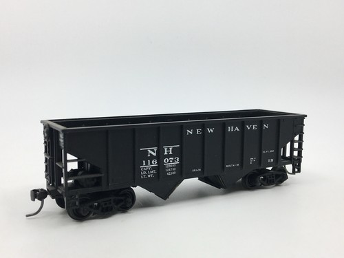Coche tolva HO Walthers New Haven 36’ 2 bahías NH #116073 | Condition: Used