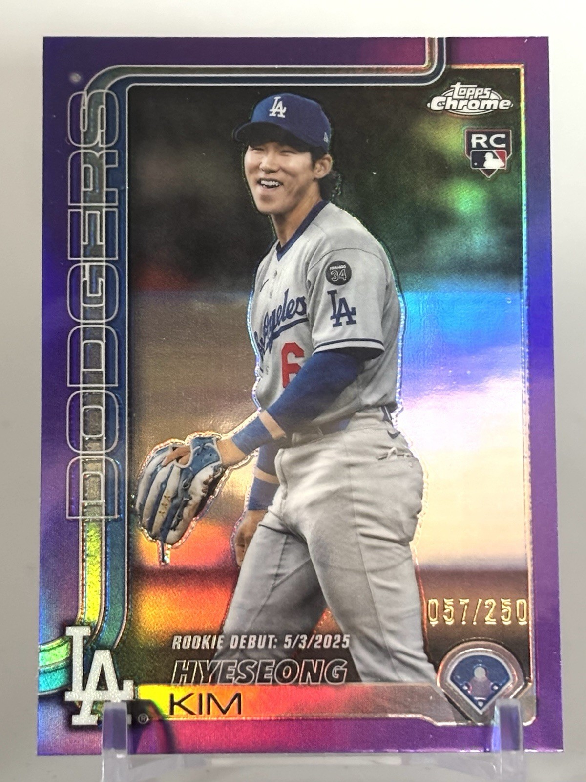 2025 Topps Chrome - Hyeseong Kim #152 Purple Refractor /250 (RC) LA Dodgers