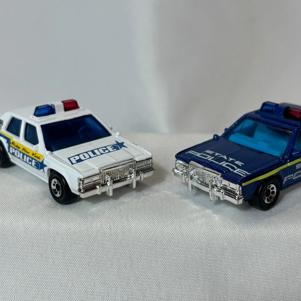 Coches de juguete Matchbox Police 1987 Ford LTD State Police SP16 y Ridge New York Foto 3 de 4