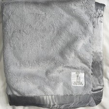Little Giraffe Baby Blanket Silver Luxe Faux Fur 27x33 Made in USA RN 107049 96