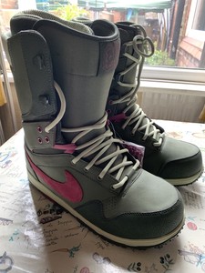 nike dk snowboard boots
