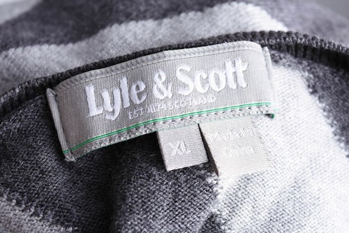 Lyle & Scott Vintage V-Neck Jumper Size XL - Picture 4 of 4
