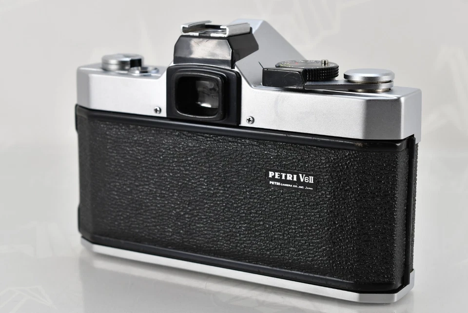 🌸[Casi COMO NUEVA] Cámara fotográfica Petri V6 II SLR 35 mm C.C automática 55 mm F1,8 de Japón Foto 3 de 4
