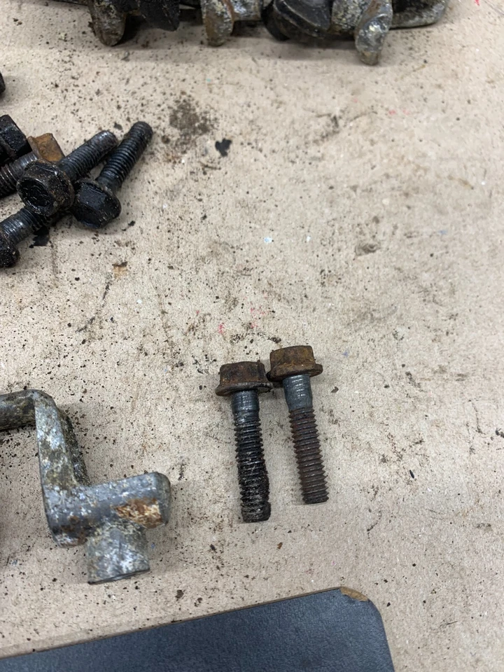 Oldsmobile 350 330 Cutlass 1966 69 1970 bloque pequeño basculante brazos y botellas lote 67 Foto 4 de 4