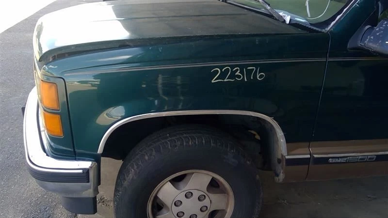 (LOCAL PICKUP ONLY) Fuel Tank 6' 6" Box Fits 88-97 99-00 CHEVROLET 2500 PICKUP 8 Foto 2 de 4