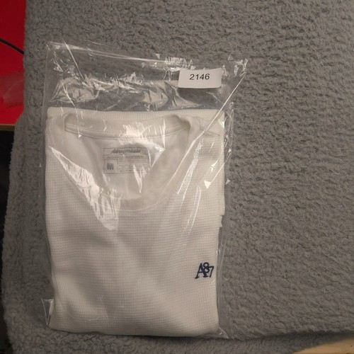 Aeropostale Men’s Thermal Long Sleeve Shirt M White Waffle Knit A87 Logo - Picture 9 of 9