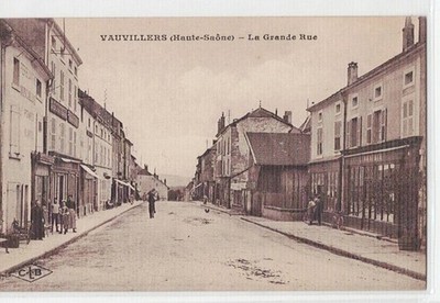 CPA 70 FRANCHE-COMTE ca. Lure VAUVILLERS - La Grande Rue. Shops - Animiert