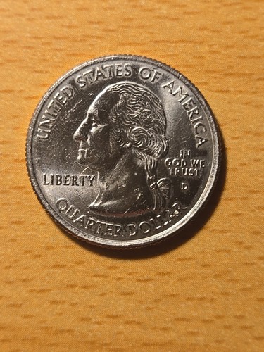 2004-D 25C Wisconsin 50 States Quarter (uncirculated) - Picture 1 of 3