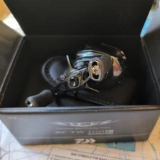 Daiwa 24 STEEZ SV TW 100L (Left Handle) Baitcasting Reel From Japan  NEW