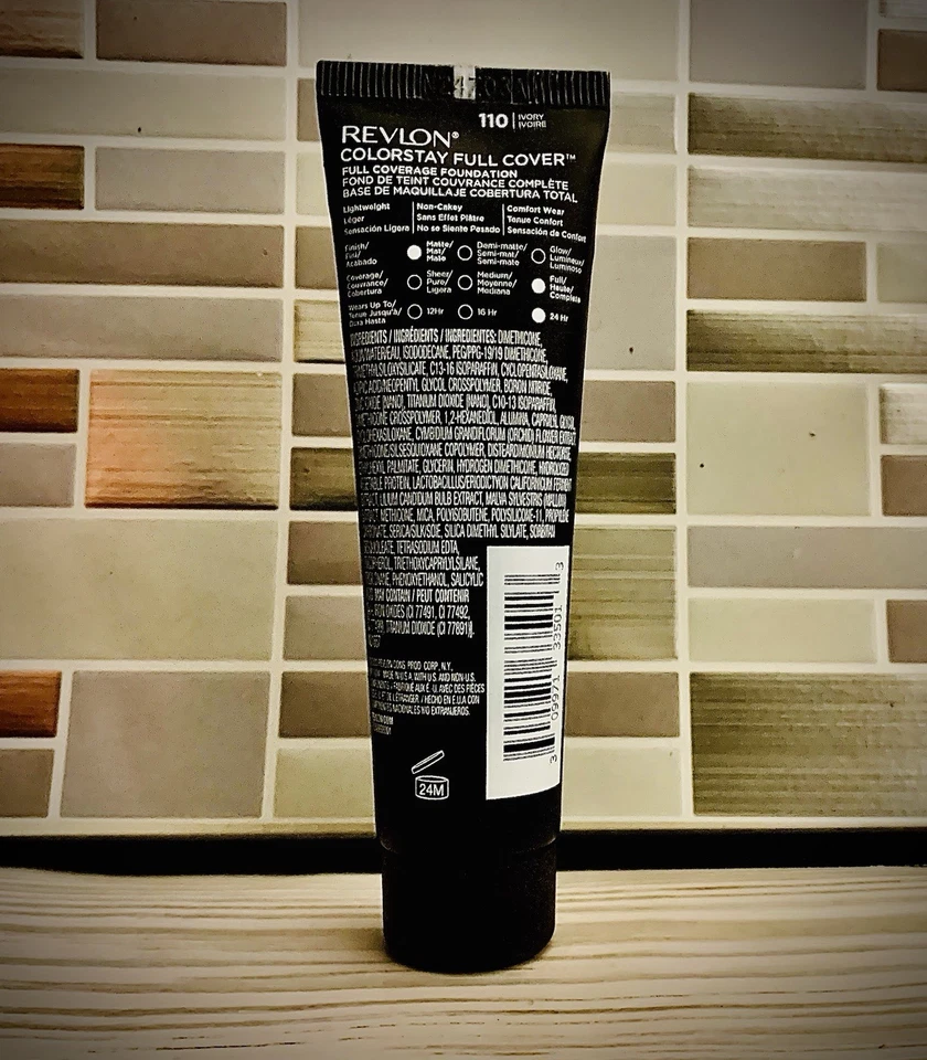 Revlon Colorstay Full Cover Foundation 24hrs in the shade 110 Ivory - Image 2 of 2