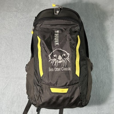 Thule EnRoute Strut Daypack Backpack 19L Goggle Case Top Loader Cargo Hiker Logo