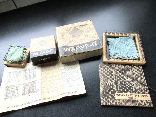 2 Vintage Weave-It Hand Looms Standard & Mini Size Needles Boxes Instructions