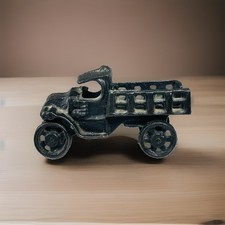 Vintage Black Cast Iron Ford Model T Pickup Truck With Rolling Wheels 4.5 Toy
