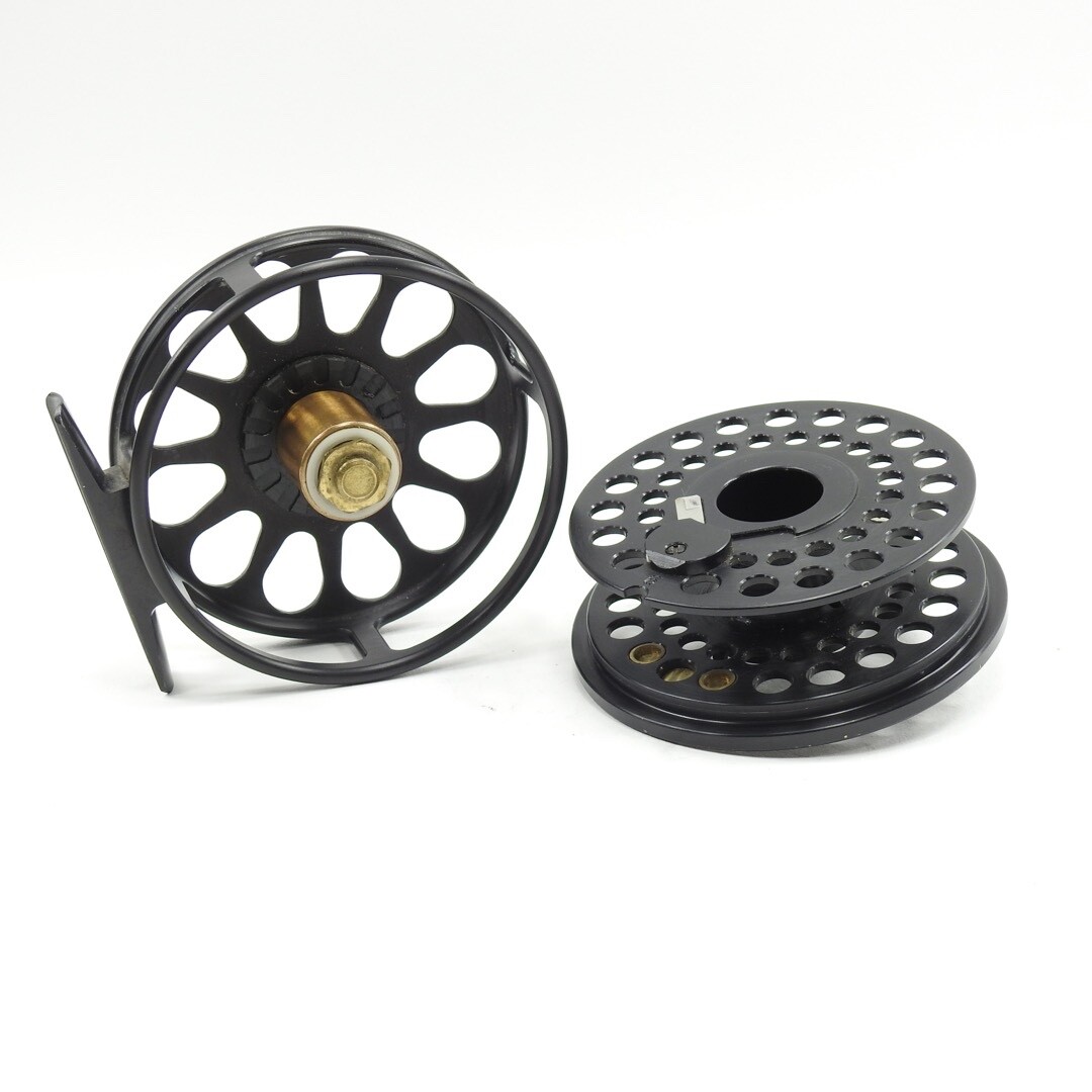 入荷中 フライリール ティトン 6 & J.RYALL リール - www.eyediashop.com