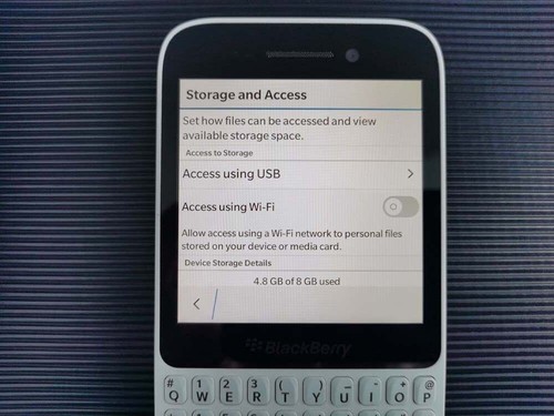 BlackBerry Q5 (SQR100-1) Unlocked 4G 8GB 5MP Keyboard Smartphone Fully function - Picture 15 of 17