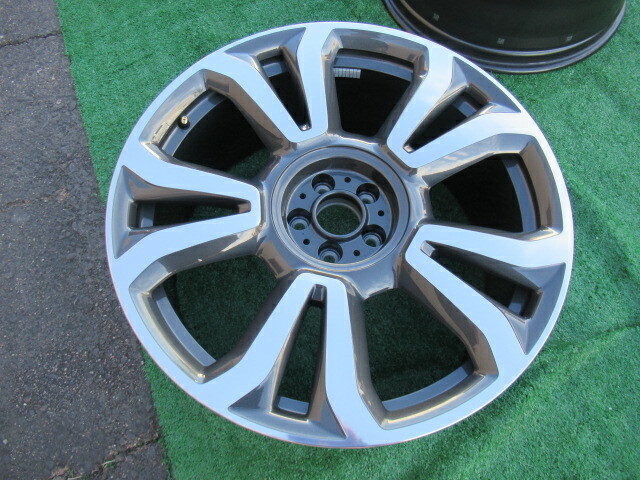 (1) ROLLS ROYCE CULLINAN OEM FACTORY 22" REAR WHEEL RIM 6884707 POLISHED/GREY 